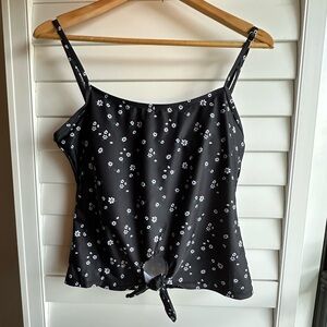 Chic Black Floral Two-piece Swim Top